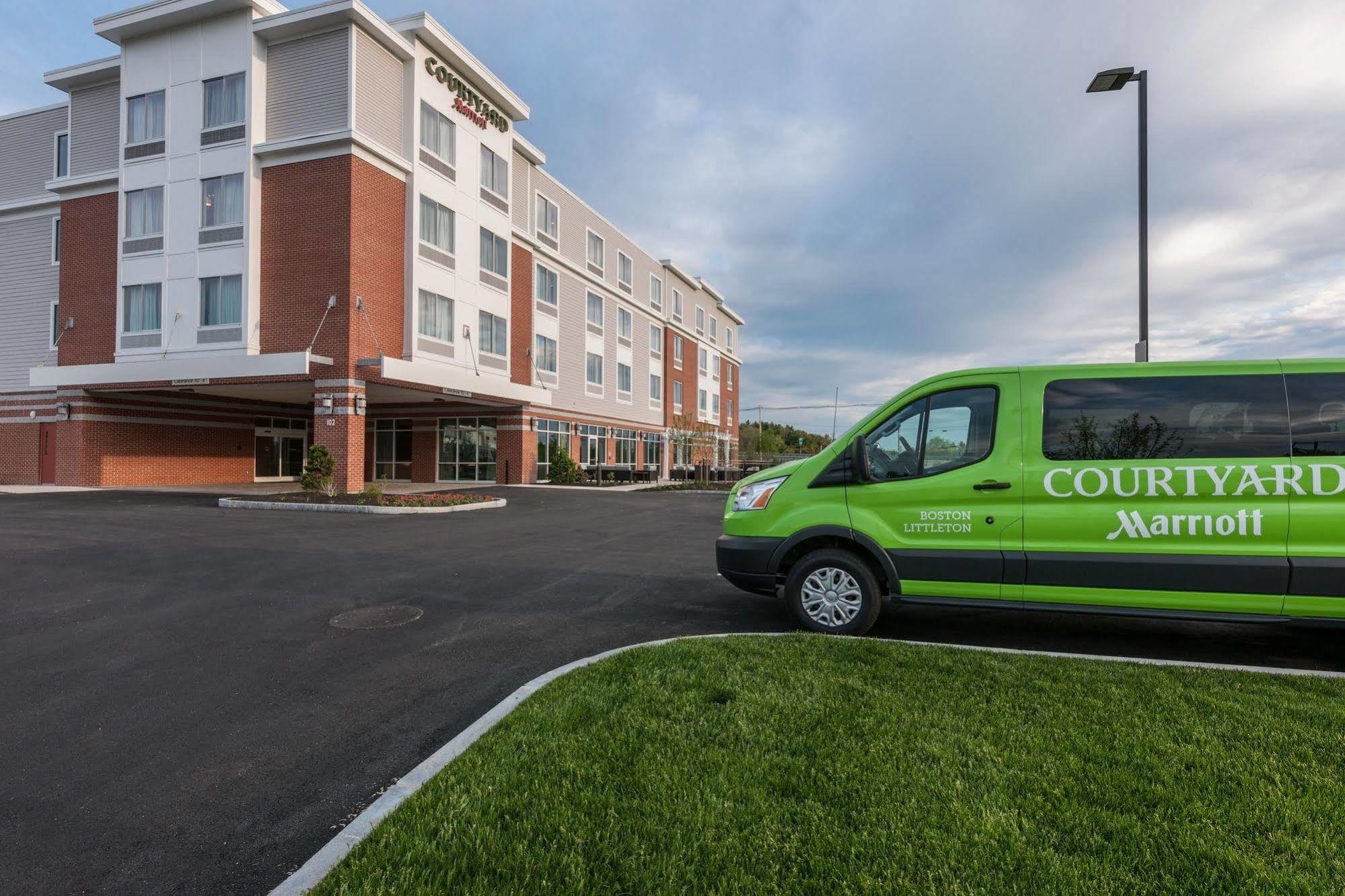 Courtyard By Marriott Boston Littleton Hotel Exterior foto